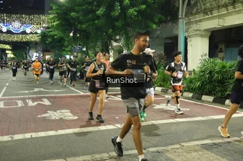 Runner Photo 4217221