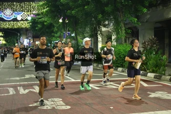 Runner Photo 4217227