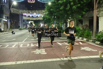 Runner Photo 4217228
