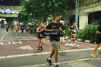 Runner Photo 4217233