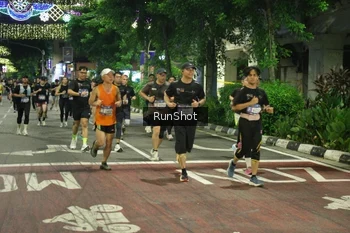 Runner Photo 4217288