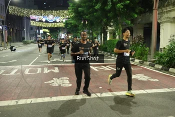Runner Photo 4217292