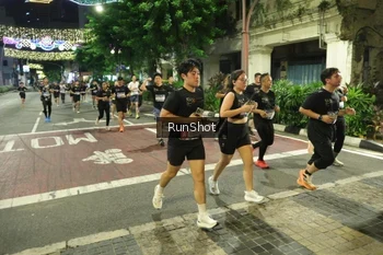 Runner Photo 4217294