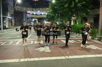 Runner Photo 4217408