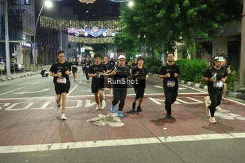 Runner Photo 4217426