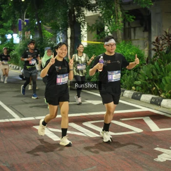 Runner Photo 4217680