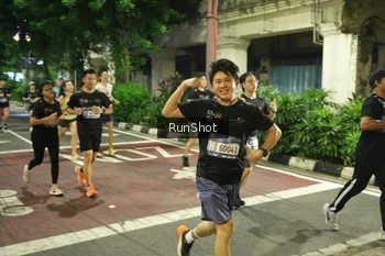 Runner Photo 4217814