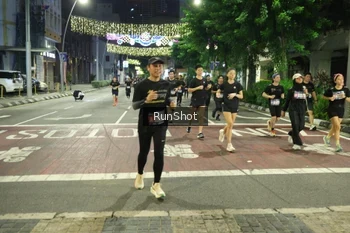 Runner Photo 4217820