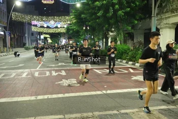 Runner Photo 4217838