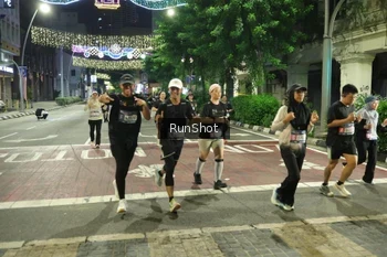 Runner Photo 4217936