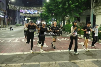 Runner Photo 4217940