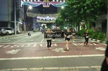 Runner Photo 4217966