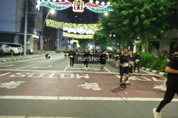 Runner Photo 4218084