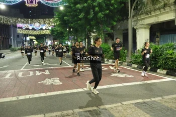 Runner Photo 4218088