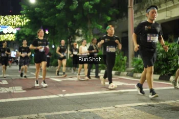 Runner Photo 4218172