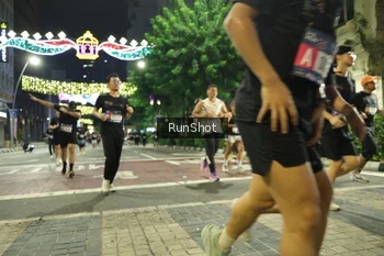 Runner Photo 4218255