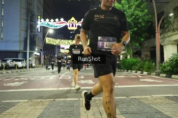 Runner Photo 4218298