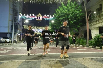 Runner Photo 4218382