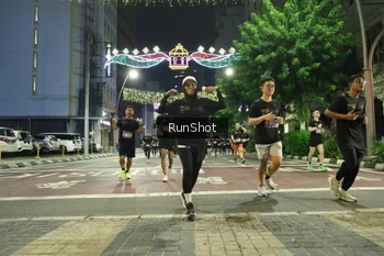 Runner Photo 4218417