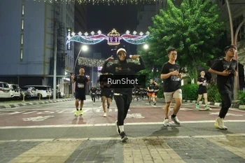 Runner Photo 4218418