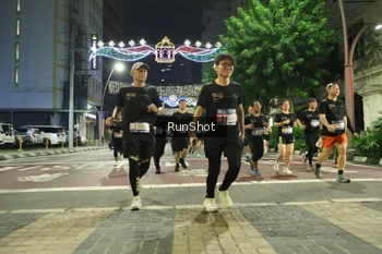 Runner Photo 4218505