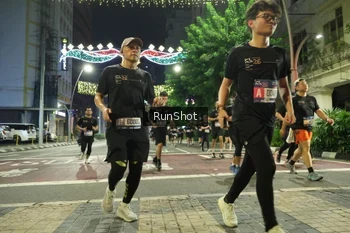 Runner Photo 4218511