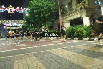 Runner Photo 4218646