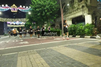Runner Photo 4218648