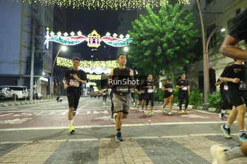 Runner Photo 4218767