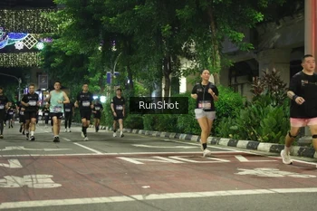 Runner Photo 4218878