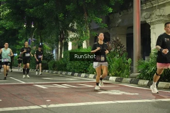 Runner Photo 4218884