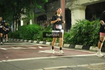 Runner Photo 4218900