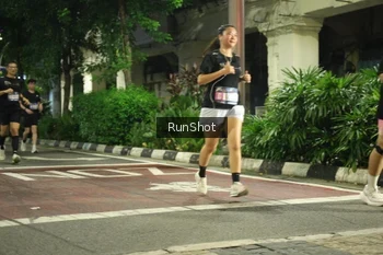 Runner Photo 4218903