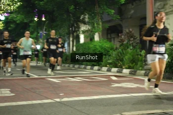 Runner Photo 4218909
