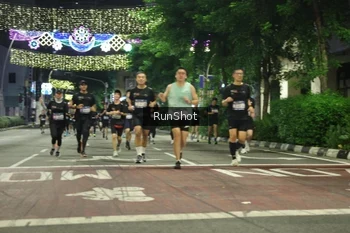 Runner Photo 4218915