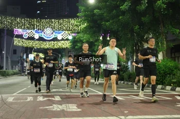Runner Photo 4218926