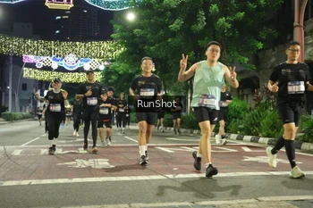 Runner Photo 4218946