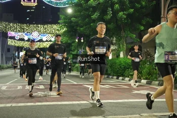 Runner Photo 4218956