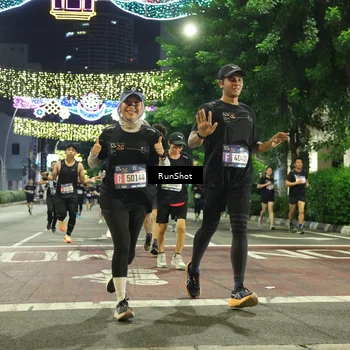 Runner Photo 4218973