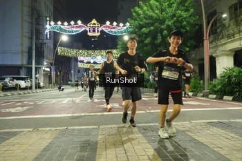 Runner Photo 4219019