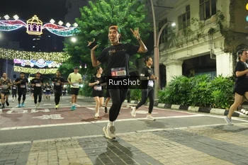 Runner Photo 4219093