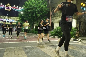 Runner Photo 4219112