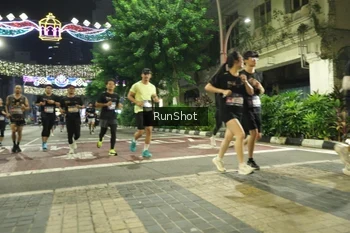 Runner Photo 4219116