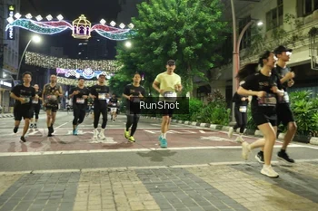 Runner Photo 4219119