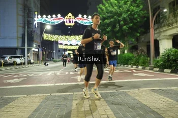 Runner Photo 4219218