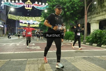 Runner Photo 4219293