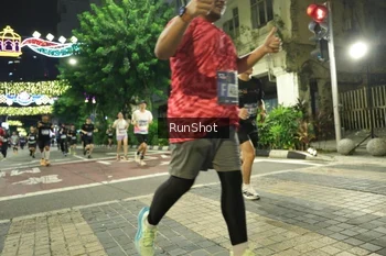 Runner Photo 4219340