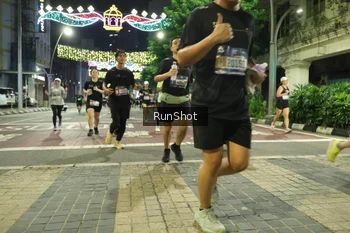 Runner Photo 4219418