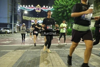 Runner Photo 4219438