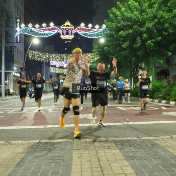 Runner Photo 4219469